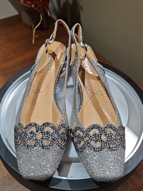 J.Renee Silver Glitter Slingback Flats with Beaded Scallop Trim